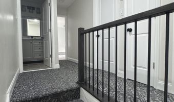 1 Maplewood Ct, Barnegat, NJ 08005
