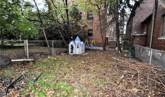 559 Glenwood Ave, Ambridge, PA 15003