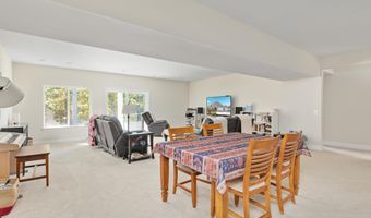 144 COWBIRD St, Lake Frederick, VA 22630