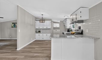 8020 S Prairie Hill St, Alvarado, TX 76009