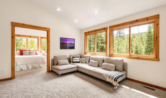 16396 Skyline Dr, Bend, OR 97703