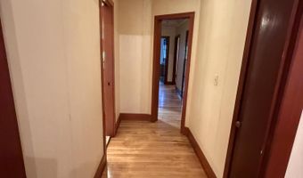 1085 Cherokee St, Biloxi, MS 39530