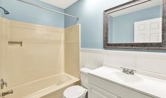 99 BURNING TREE Ln, Reading, PA 19607