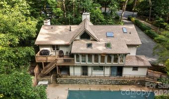 16 Canterbury Dr, Arden, NC 28704