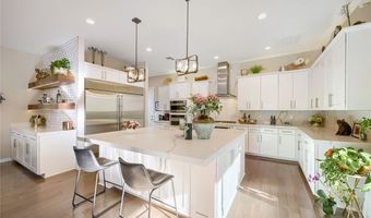 10313 Jade Point Dr, Las Vegas, NV 89135
