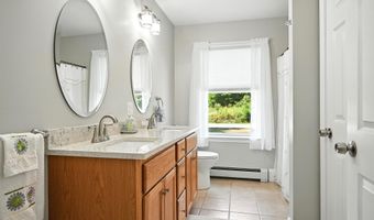 192 Depot Rd, Belgrade, ME 04917