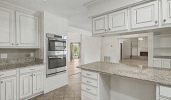 2186 Atkinson Rd, Biloxi, MS 39531
