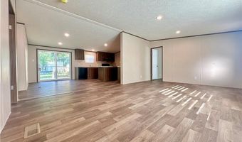 232 S Oak St, Austin, IN 47102