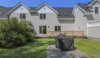 28 B Springbrook Dr TH-10, Belfast, ME 04915