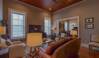 302 C Water St, Bainbridge, GA 39817