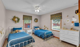8737 SW 85th St, Auburn, KS 66402