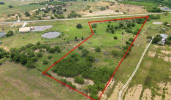 1764 E LOOP 1604 S, Adkins, TX 78101