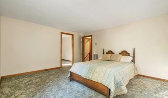 66 Hayes Rd, Alton, NH 03809
