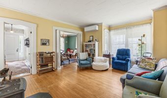28 Chapel St, Augusta, ME 04330
