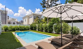 27 THIRD St, Beach Haven, NJ 08008