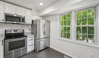 71 FENDALL Ave, Alexandria, VA 22304