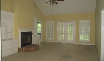 218 HUMMINGBIRD Ln, Albany, GA 31707