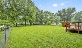 668 W Springfield St, Aurora, MO 65605