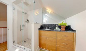 129 Cedar Ave, East Providence, RI 02915