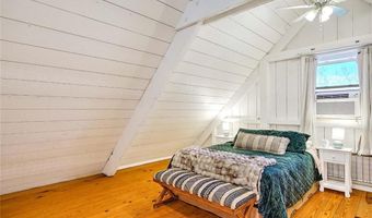 121 Jenckes Hill Rd, Lincoln, RI 02865