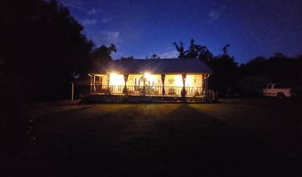 838 Rebecca Ct, Alford, FL 32420