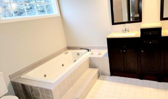 1660 Pond Shore Dr, Ann Arbor, MI 48108