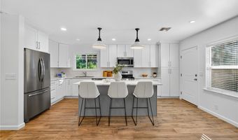 7576 McGroarty Terrace -7582, Los Angeles, CA 91042