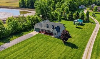 7271 Ray Rd, Argentine, MI 48473