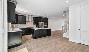 42200 SHINING STAR Sq Homesite 4533, Ashburn, VA 20148