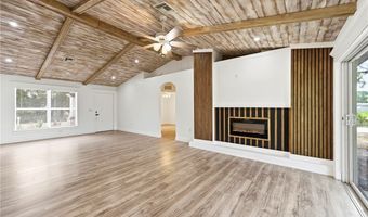 2406 E 23rd St, Alva, FL 33920