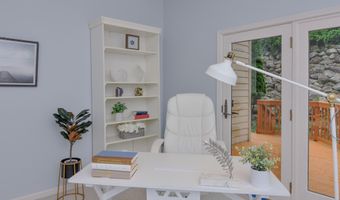 588 Green Rd, Ann Arbor, MI 48105