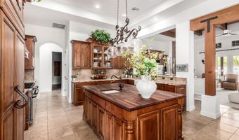 2784 W DEL RIO Pl, Chandler, AZ 85224