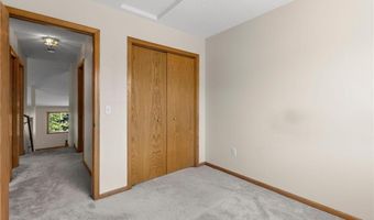 2756 Cutters Grove Cir, Anoka, MN 55303