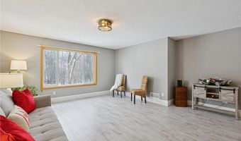 135 Hunters Path, Annandale, MN 55302