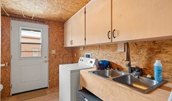 75 Verdi St, Abiquiu, NM 87510