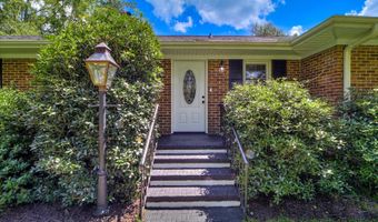 215 Barnard Ave SE, Aiken, SC 29801