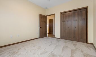 1716 N 18th St, Aberdeen, SD 57401