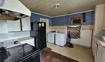 742 W 1st St, Alice, TX 78332