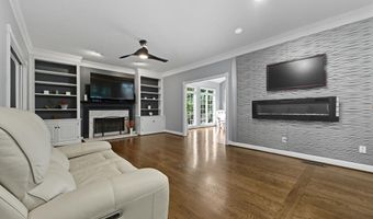 14 STONEBRIDGE Dr, Hockessin, DE 19707