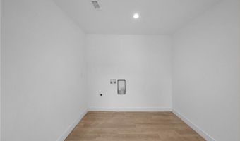 351 Vista Pl, Los Angeles, CA 90042