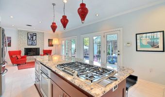 1342 Applewood Rd, Baton Rouge, LA 70808