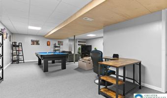 312 Redclover Ln, Allentown, PA 18104