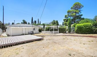 73 W Gilman St, Banning, CA 92220