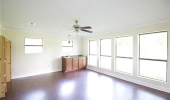 490 MCKEITHEN Dr, Alexandria, LA 71303