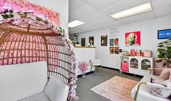 123 S Main St, Athol, MA 01331