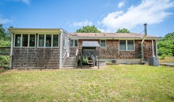 48 Elm St, Berkley, MA 02779