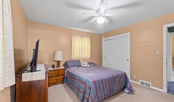 3350 Black Oak Ln, Austintown, OH 44511