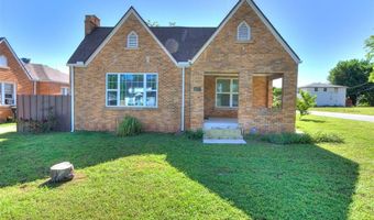 1127 S 19th St, Chickasha, OK 73018