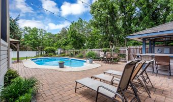 382 Wheaton Ave, Bayville, NJ 08721