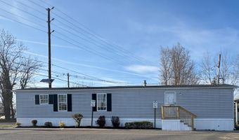 3 Matt St, Avenel, NJ 07001